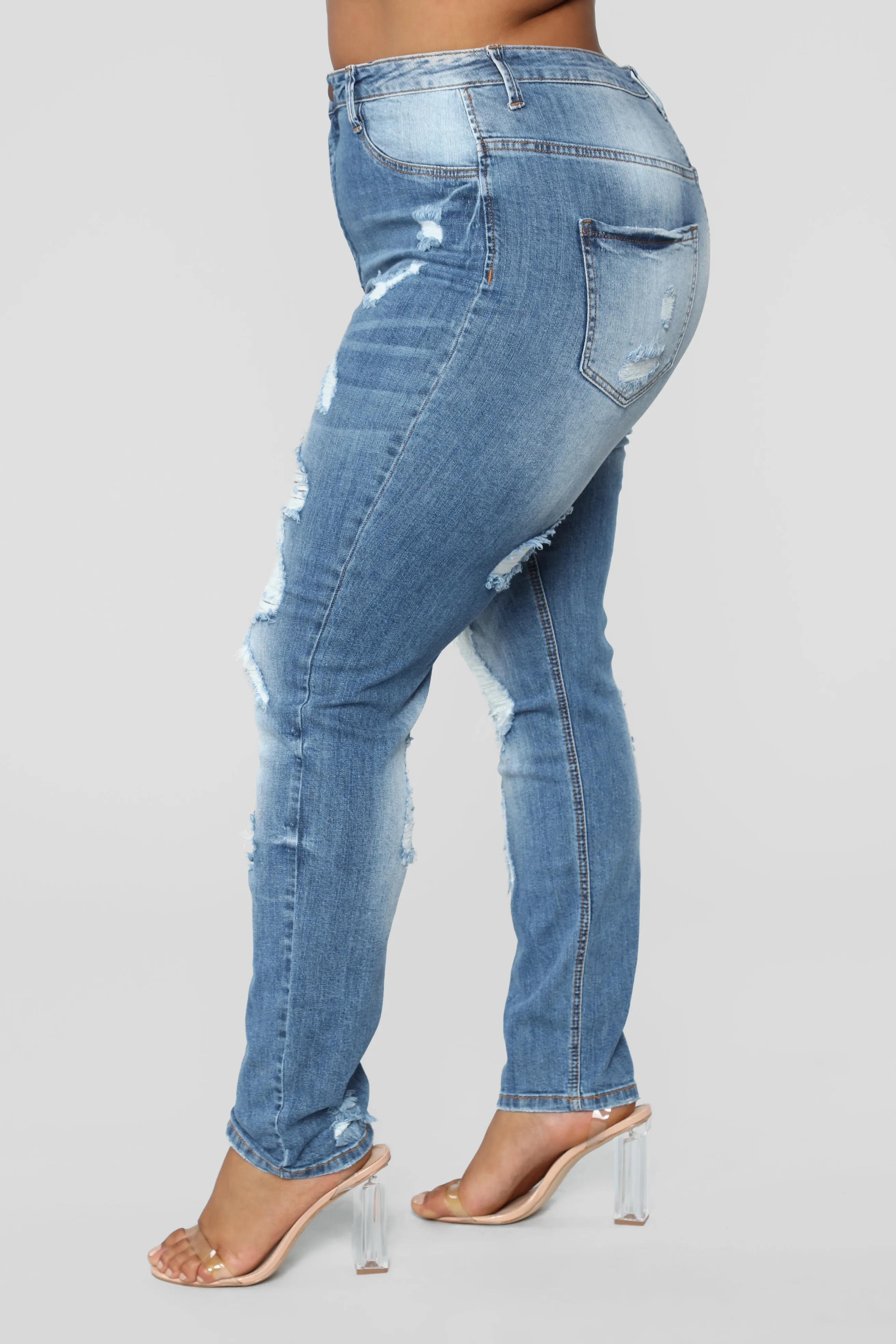 Bet You Won't Forget It Jeans - Medium Blue