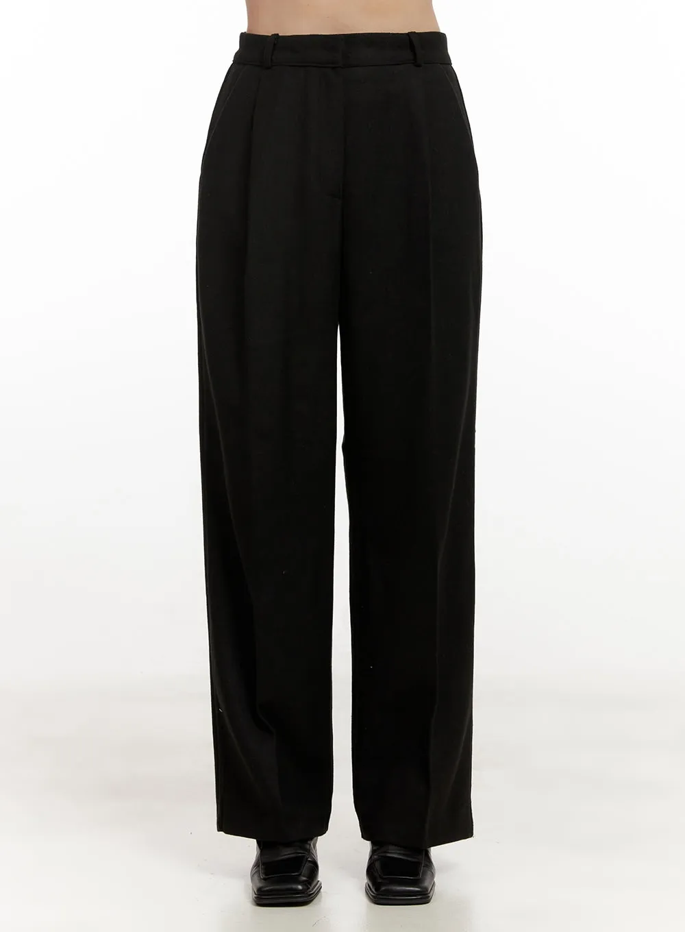 Classic Wide-Fit Slacks ON422