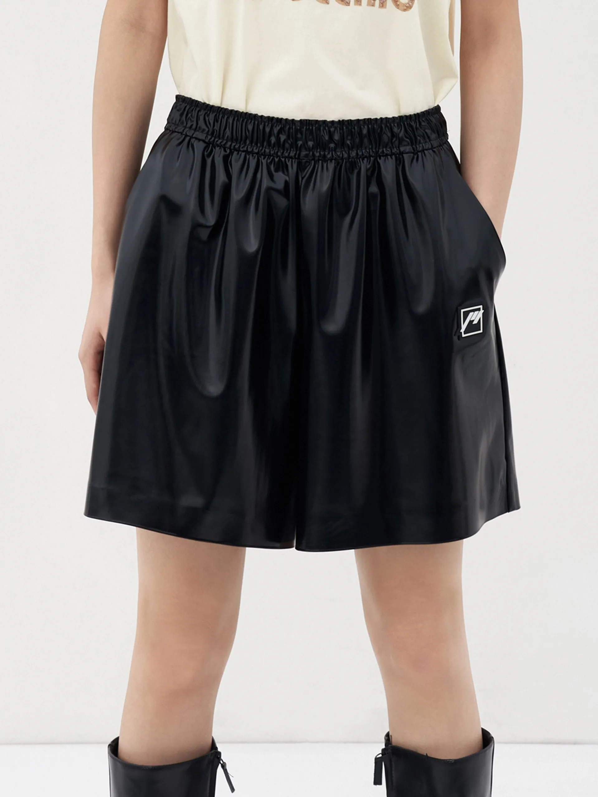 Elastic Waist Casual Shorts