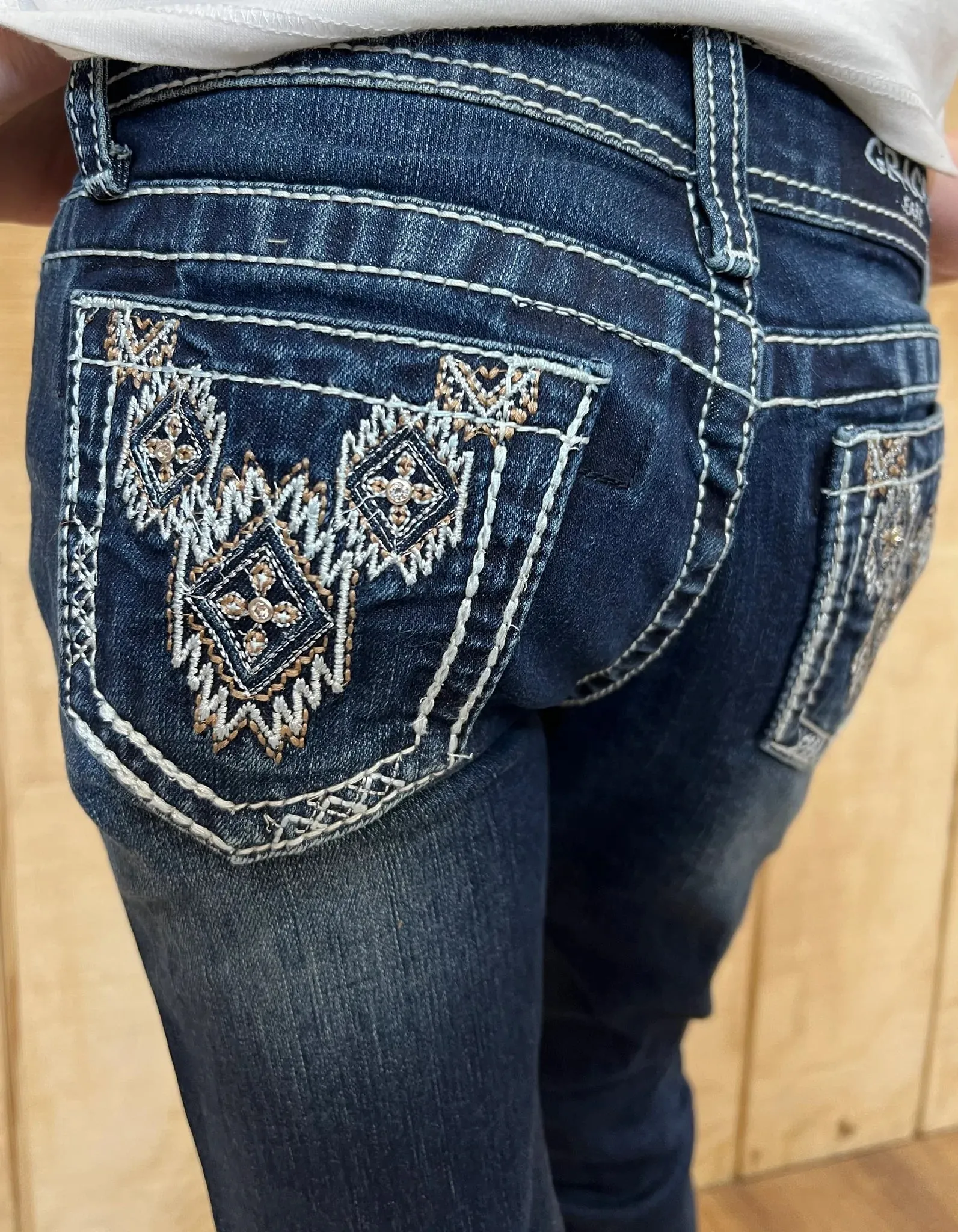 Grace In LA Girl's Aztec Embroidered Design Pockets Bootcut Jeans