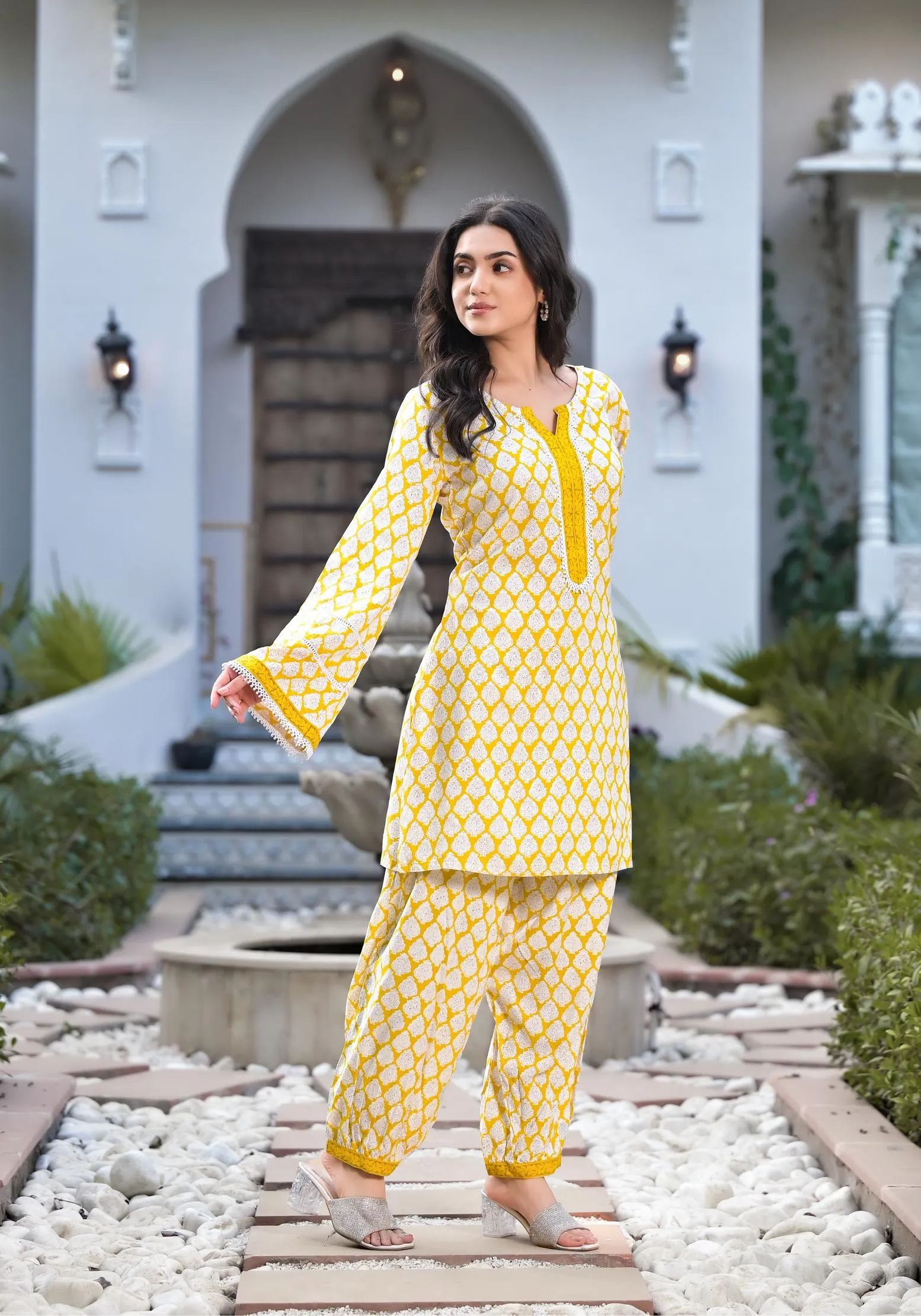 Jashvi Yellow Floral Print Rayon Co-ord set for women