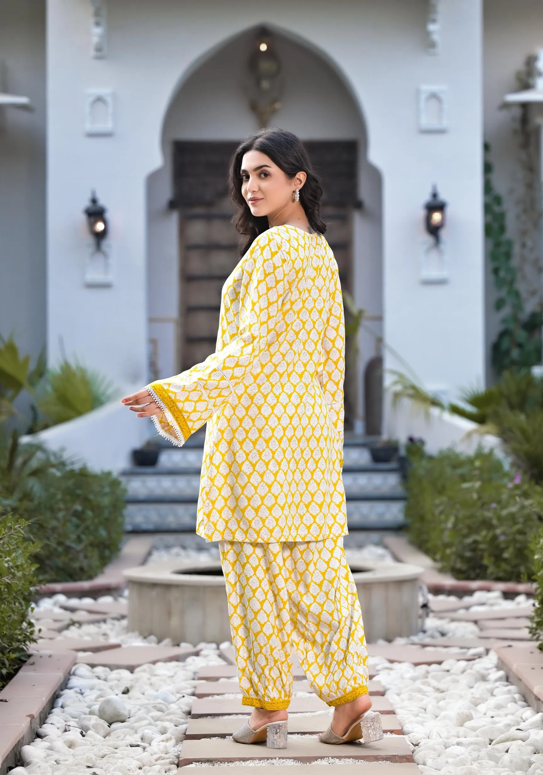 Jashvi Yellow Floral Print Rayon Co-ord set for women