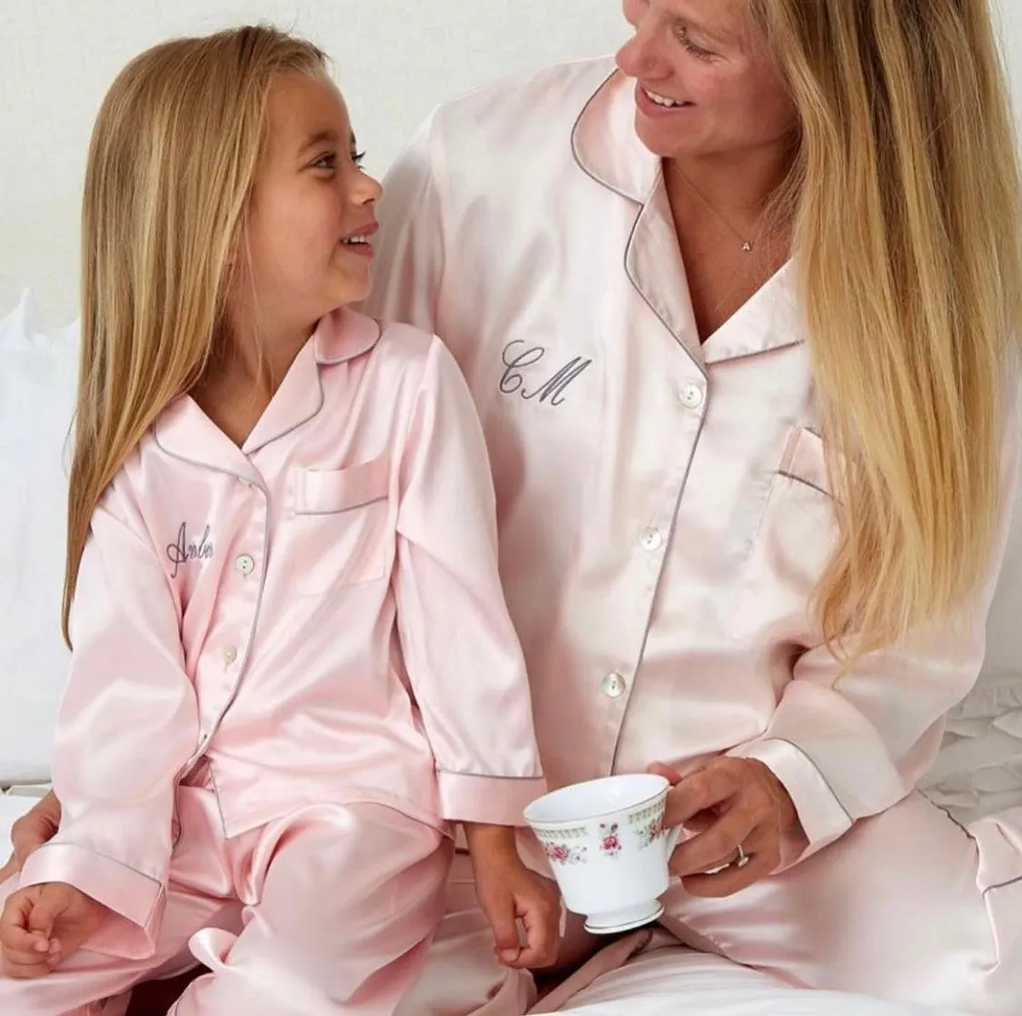 Ladies Luxurious Satin Pjs