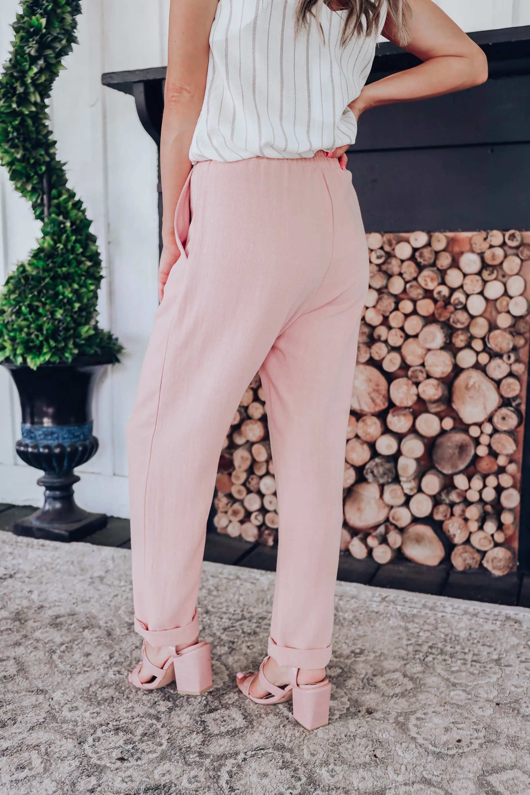 Perline Linen Pocketed Slacks - Peach