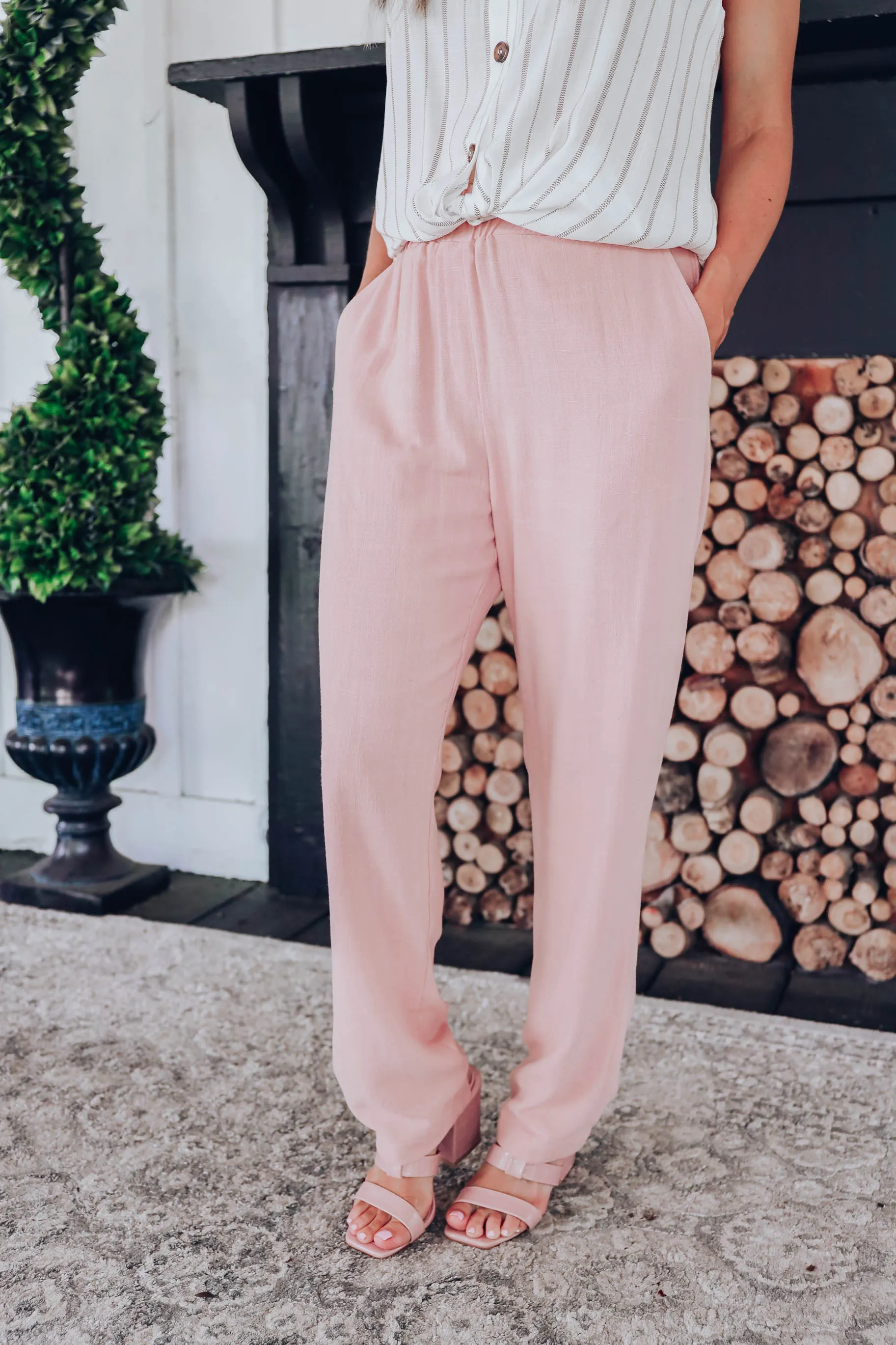 Perline Linen Pocketed Slacks - Peach