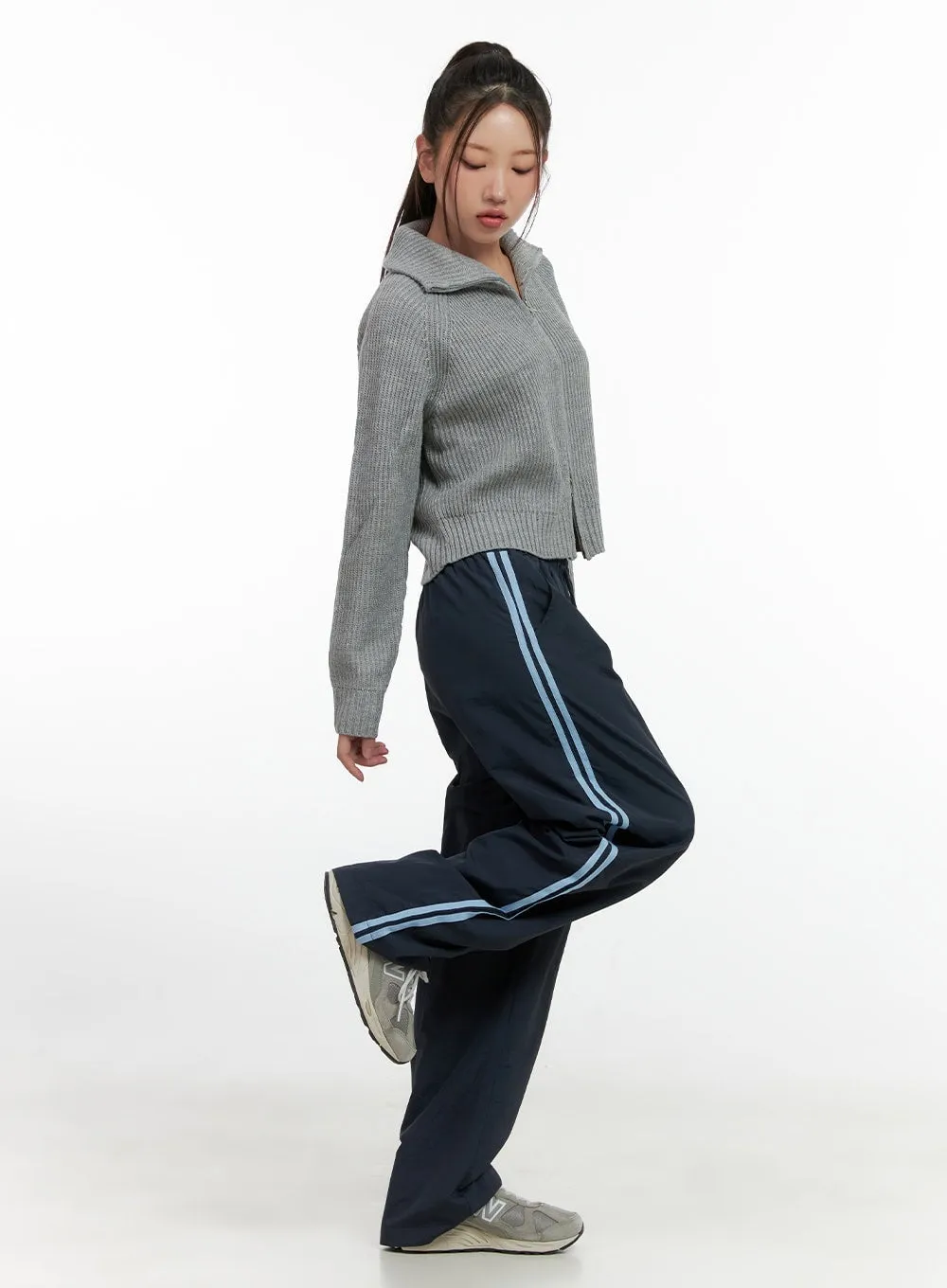 Wide-Leg Contrast Track Pants CN412