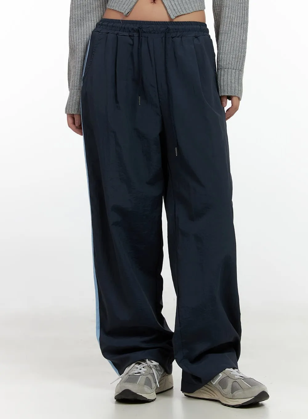 Wide-Leg Contrast Track Pants CN412